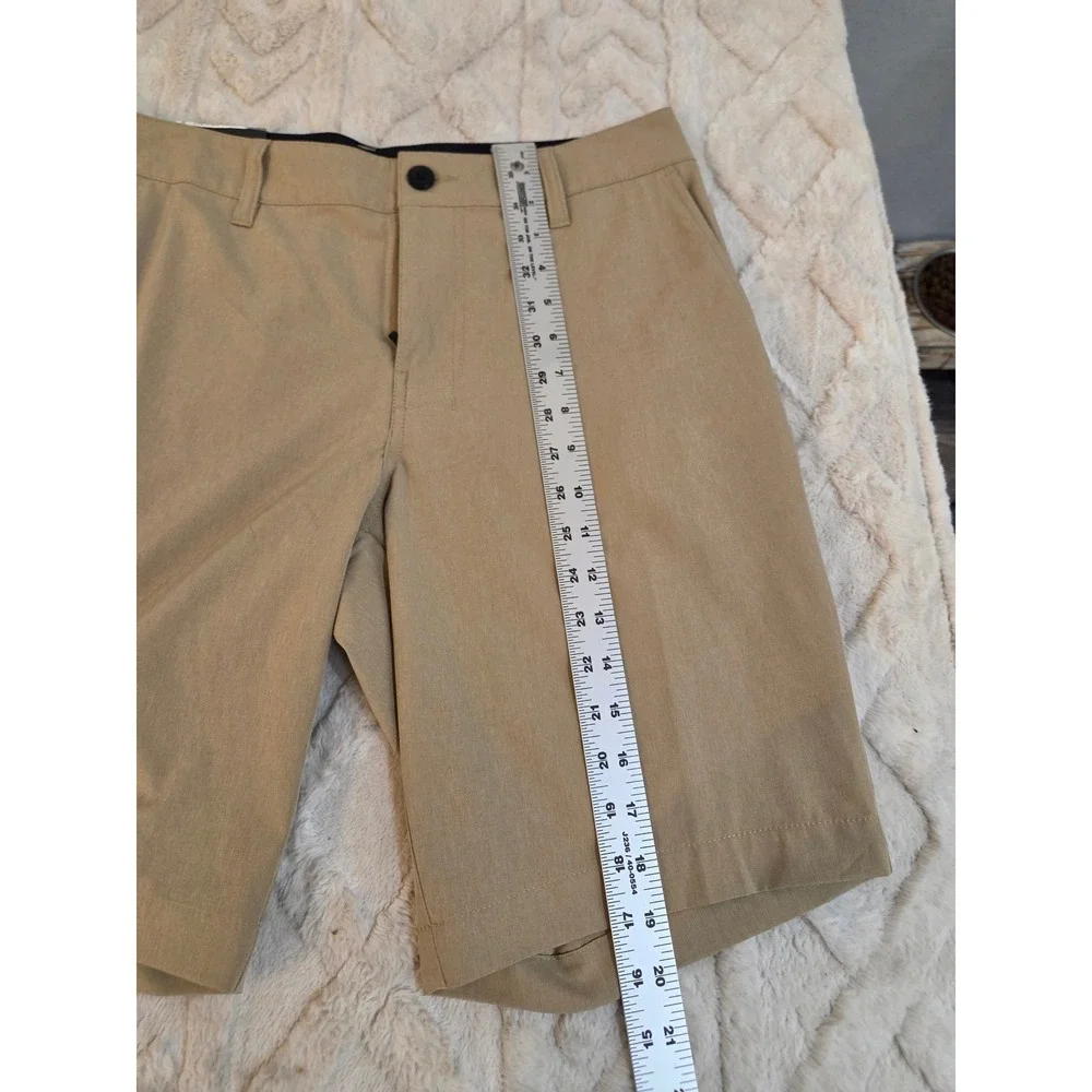 RSQ Mens Khaki Hybrid Shorts Size 30 Tan Repreve Recycled Stretch Walking Shorts
